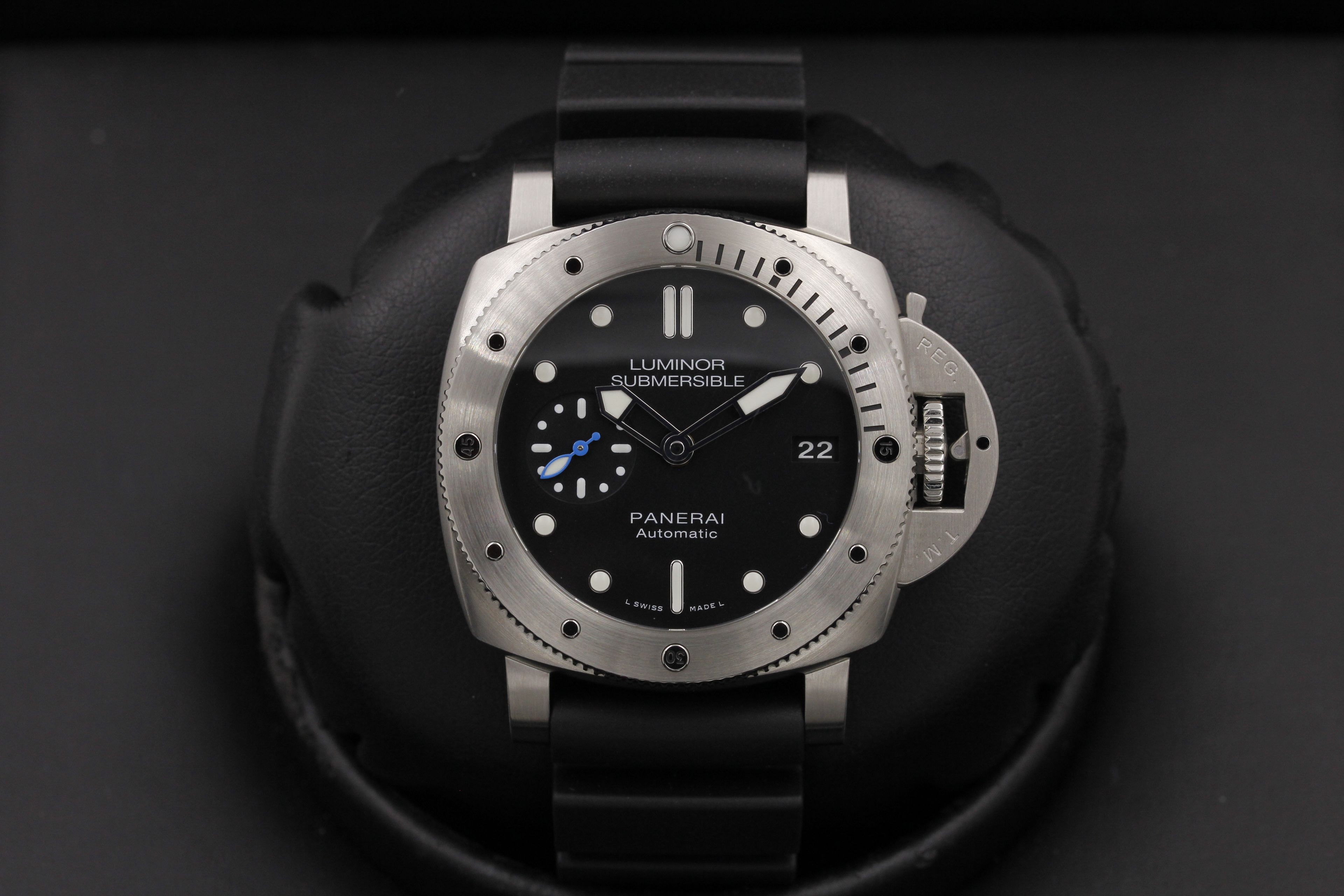 panerai luminor submersible